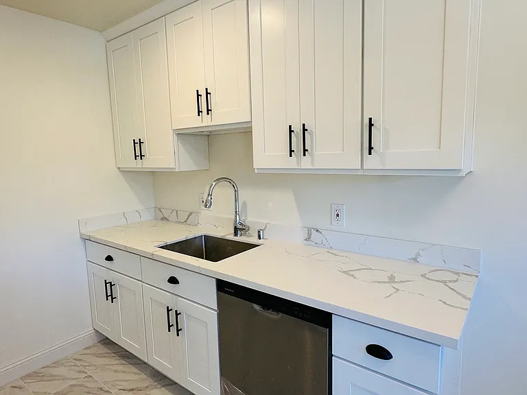 1702 De Rose Way #3 — Photo 4