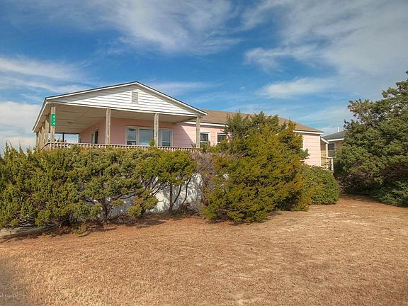 3rd image of 614 Emerald Dr