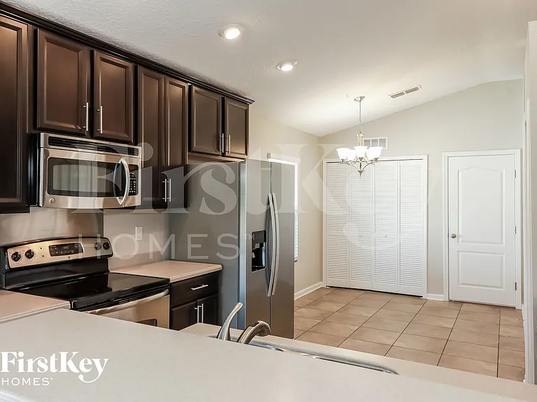 4264 Great Falls Loop — Photo 6
