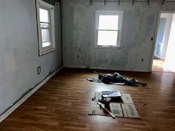 Additional Living Room