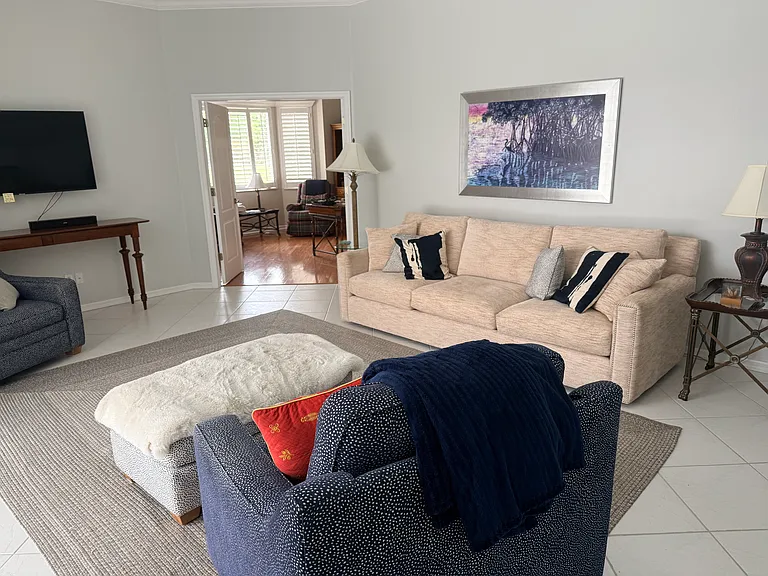 7735 Naples Heritage Dr — Photo 21