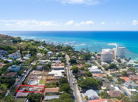 3rd image of 3015 Hibiscus Dr