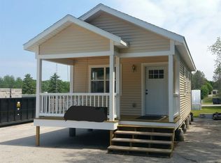 9467 Park St, Ellsworth, MI 49729