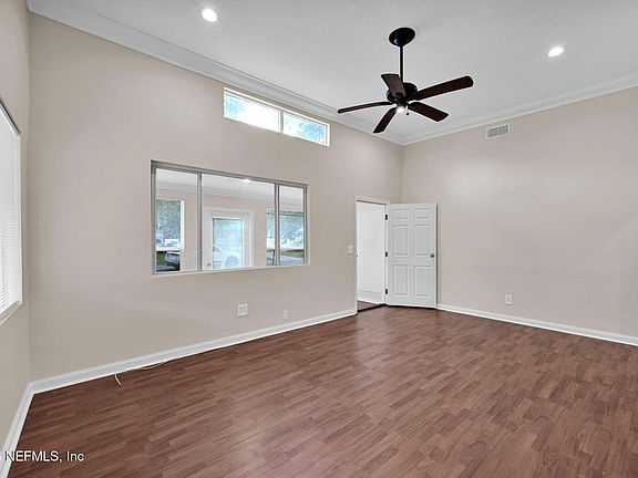 4th image of 4654 FREDERICKSBURG Avenue
