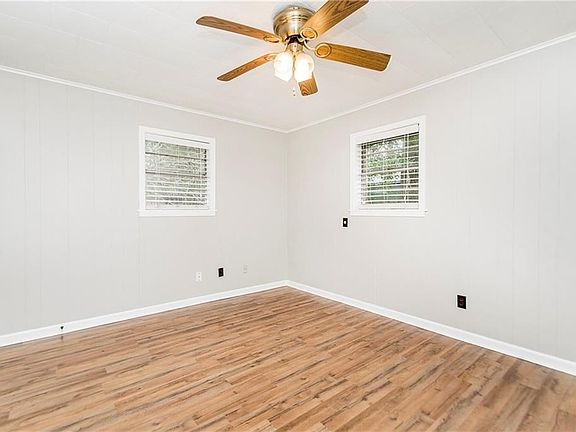 4th image of 18043 Latino Ln