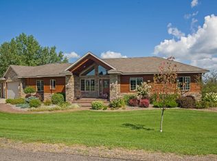 8722 70th St NW, Annandale, MN 55302