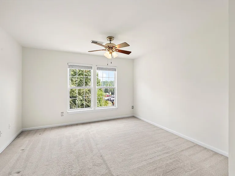 4701 Colonnade Way — Photo 14