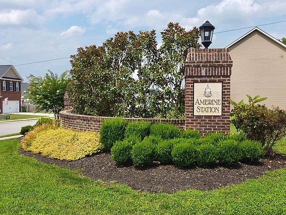 entrance to subdivision