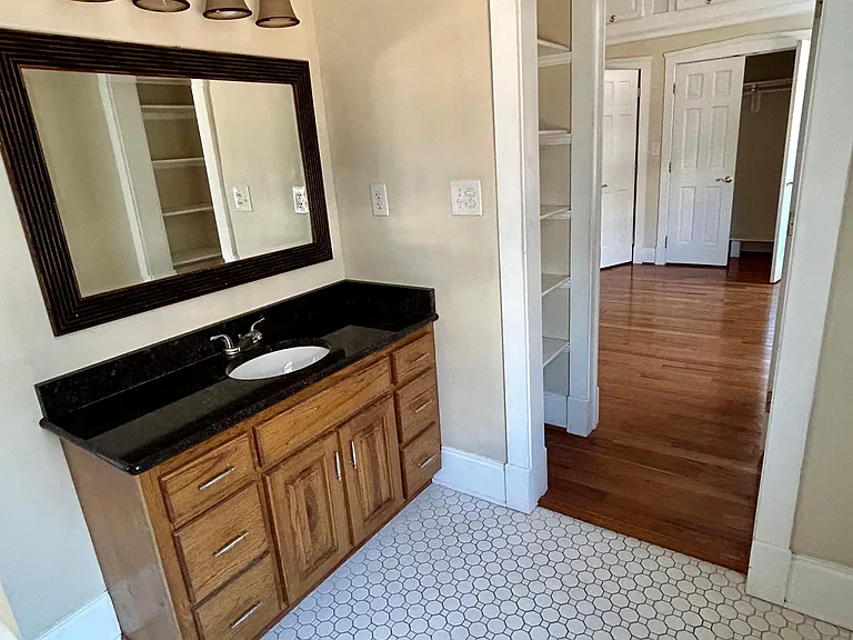 Primary ensuite