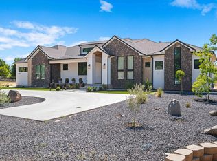 1028 S 920 W, Hurricane, UT 84737