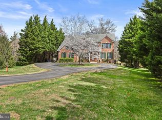 1831 Beulah Rd, Vienna, VA 22182