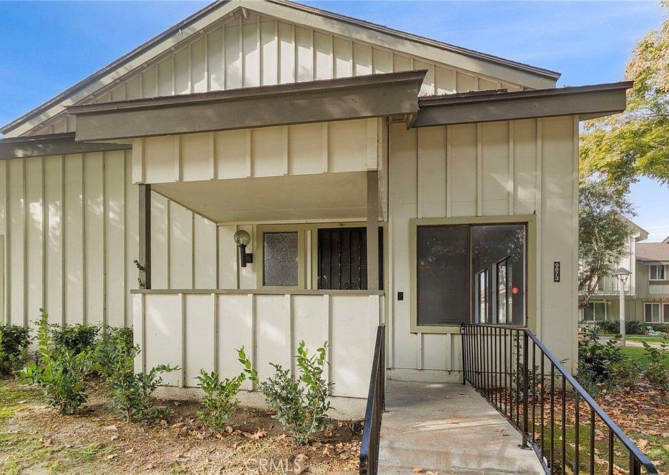 1st image of 9873 Karmont Ave