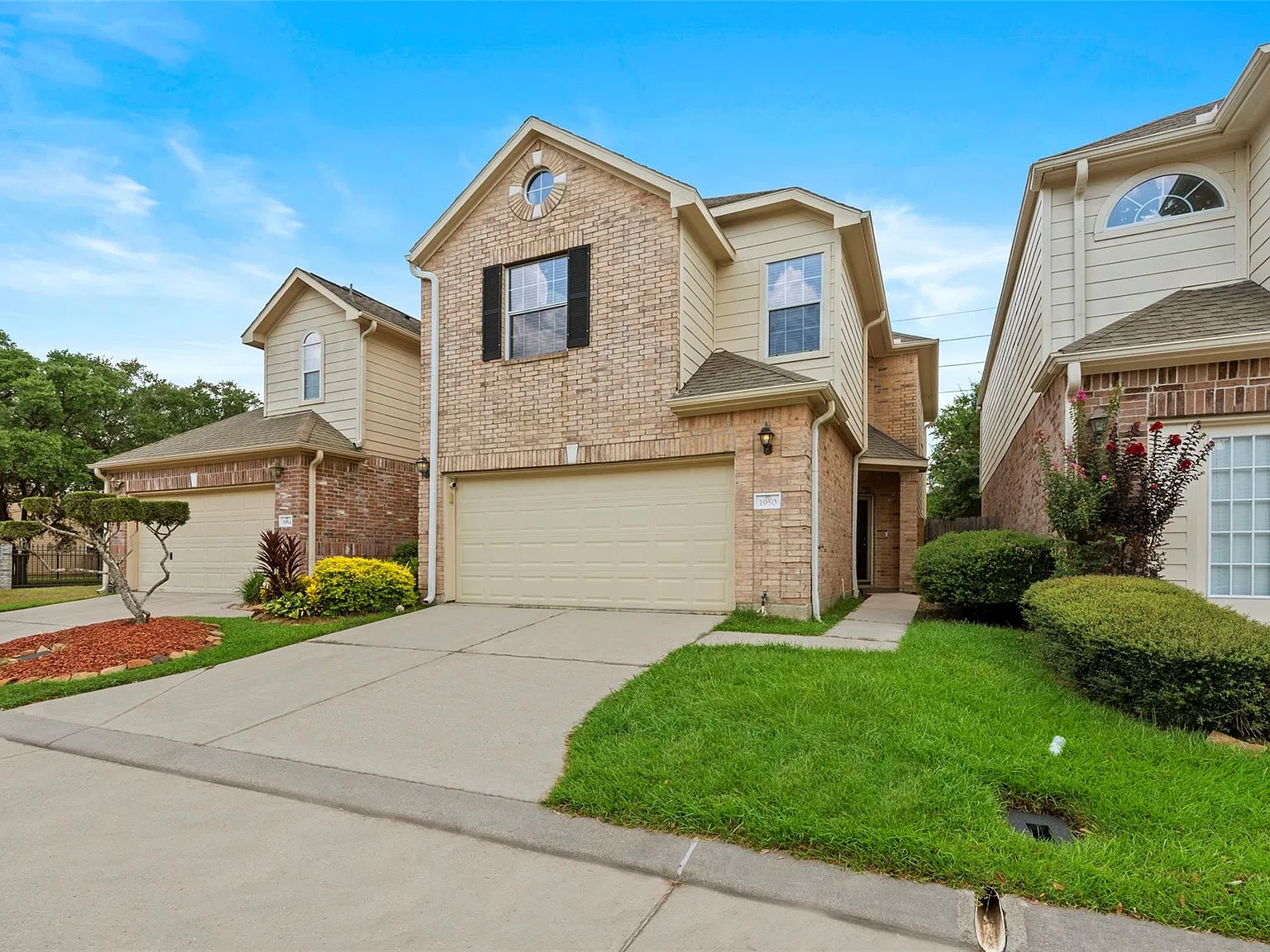 3 bed, 2.5 bath, 1841 sqft, $1,750 — Photo 3