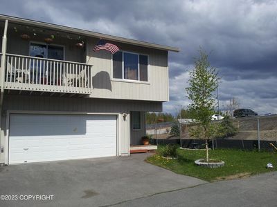 719 Blackburn Ct, Anchorage, AK, 99518