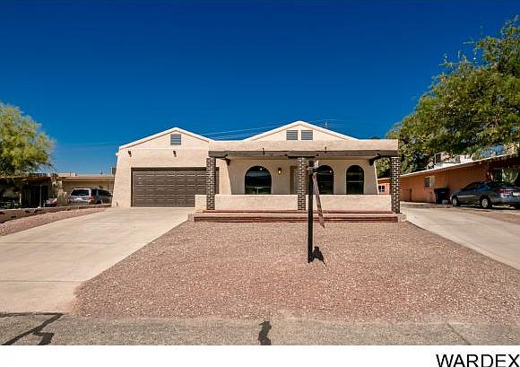 1st image of 3705 Garnet Dr