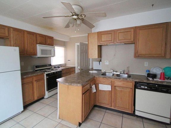 2nd image of 1551 Broadway Ave NW #1