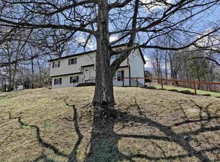 11 Genesee St, Troy, NY 12180