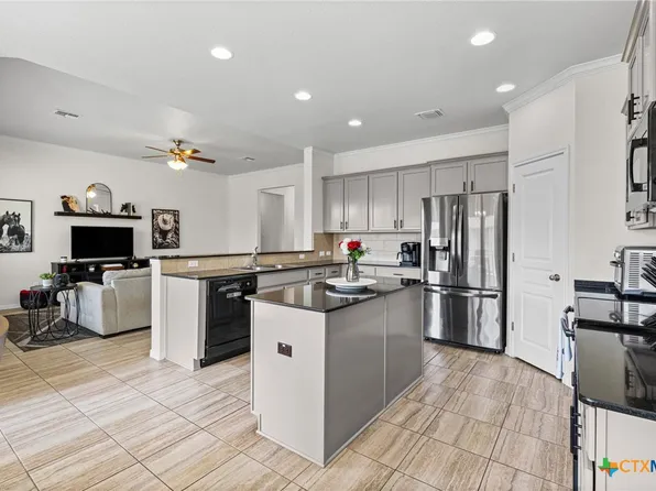 815 Cross Dr, Temple, TX 76502