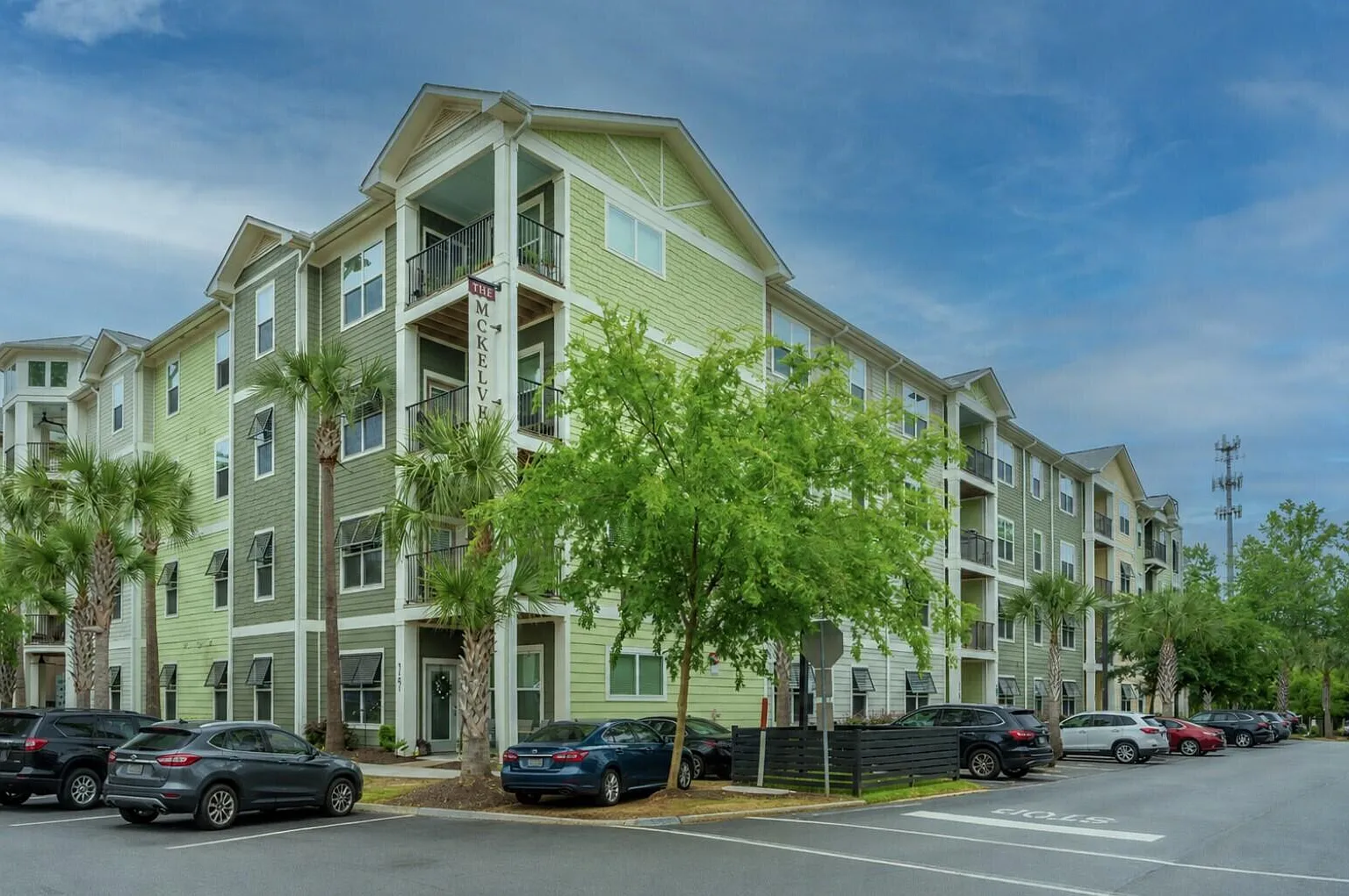 2 bed, 2.0 bath, 1048 sqft, $1,850 — Photo 1