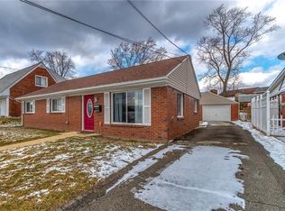 1923 Cardinal Ave, Aliquippa, PA 15001