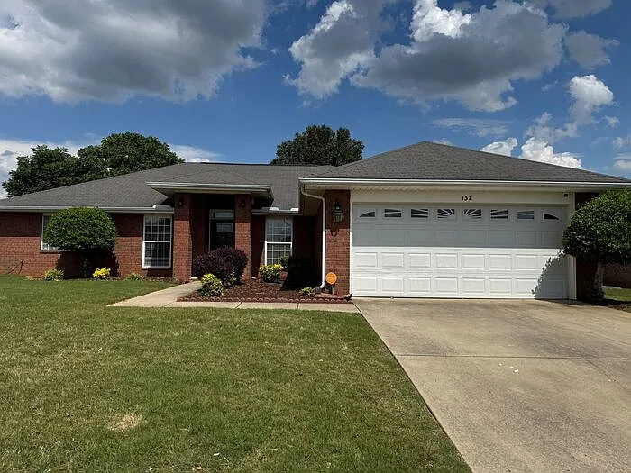 137 Clover Ridge Dr — Photo 33