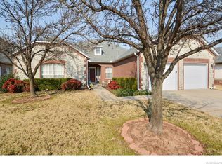 9407 E 118th Pl S, Bixby, OK 74008