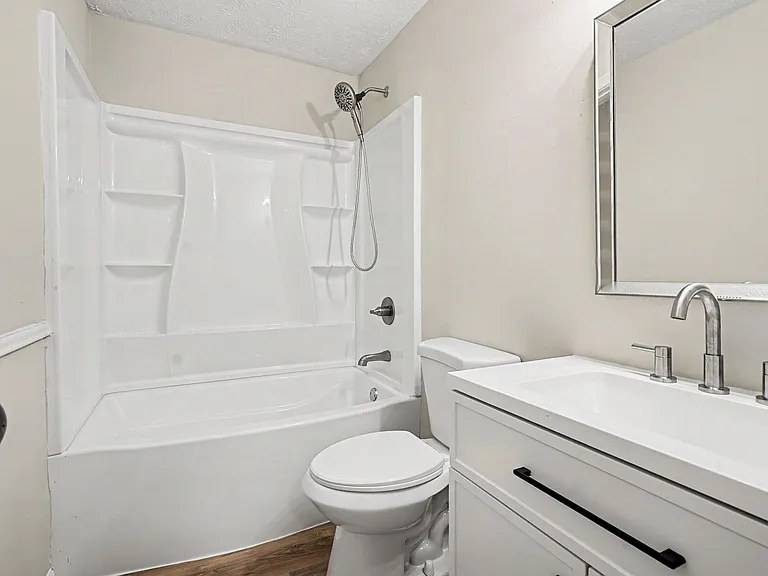 886B Martin Heights Dr — Photo 33