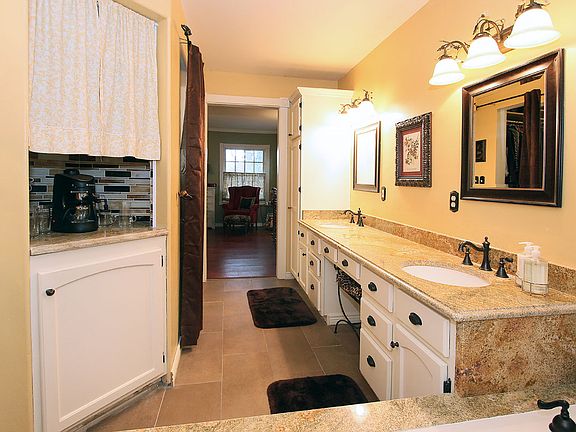 Granite counter, coffee nook