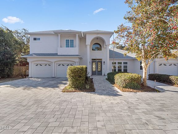 3rd image of 8127 N Lagoon Dr
