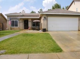 3748 Bottlebrush St, Rosamond, CA 93560