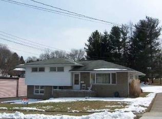 57 W Methodist Rd, Greenville, PA 16125