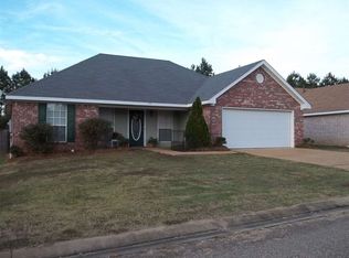 124 Magnolia Way, Pearl, MS 39208