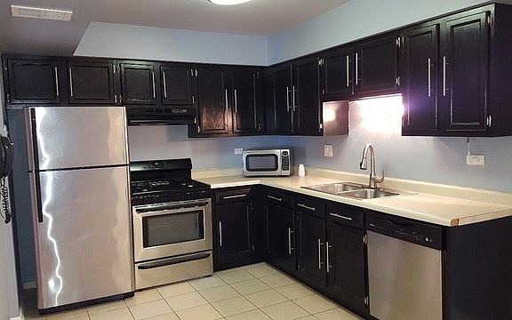 2nd image of 625 Derry Ct APT 2A