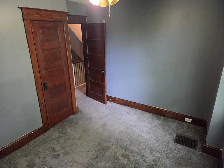914 Dewey Ave #914 — Photo 15