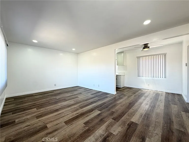 21030 Reynolds Dr #4 — Photo 4
