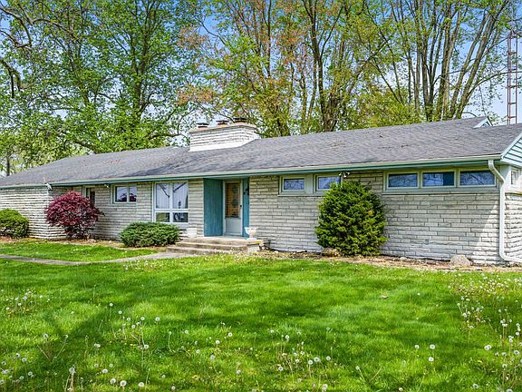 3rd image of 12490 W County Road 550 S