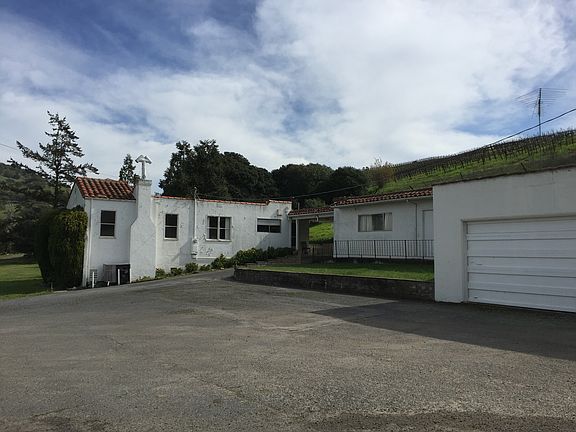 3rd image of 4300 Fremont Dr