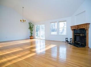 4 Derby St, Framingham, MA 01701