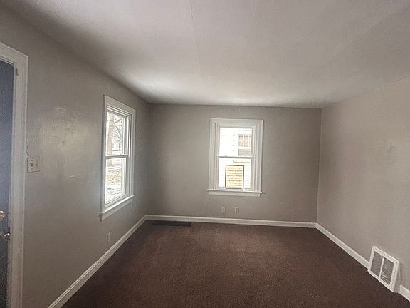 2nd image of 4430 S Park Dr