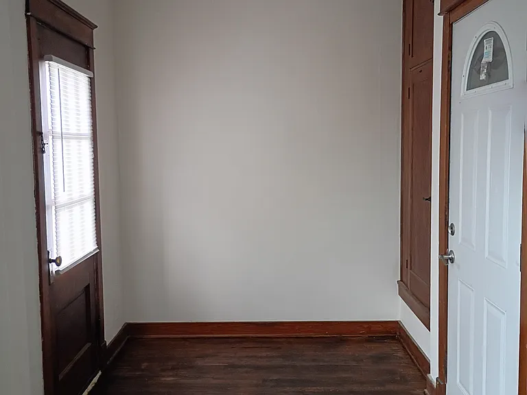 340 McClain Ave — Photo 3
