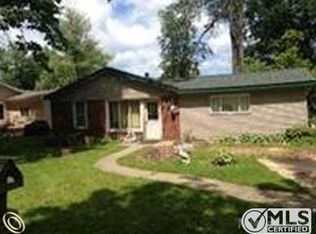 717 Sunset Dr, Attica, MI 48412