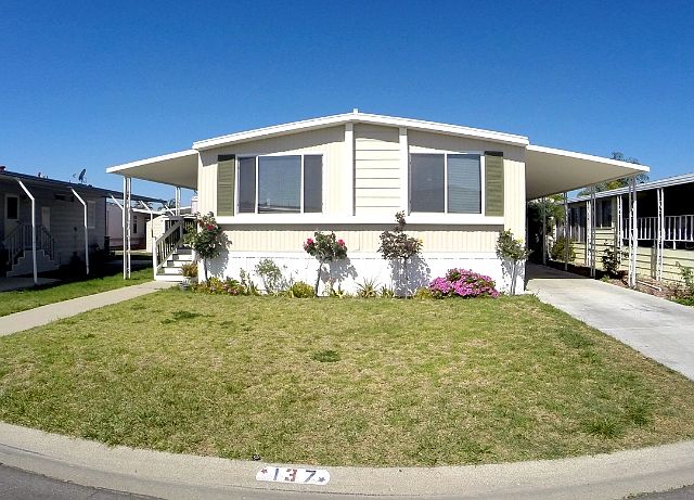 1st image of 137 Yosemite Dr