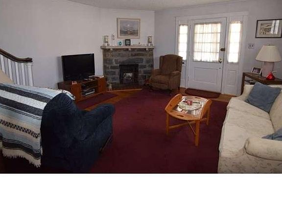 4th image of 234 W Plumstead Ave