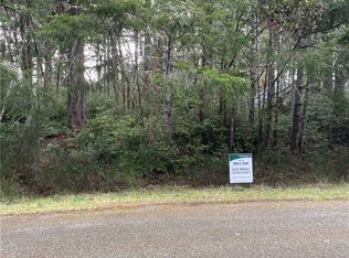 10426-10428 Madrona Dr, Anderson Island, WA 98303