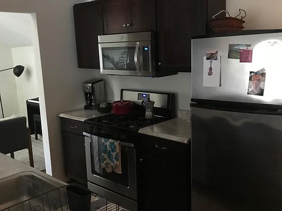 4th image of 911 N Park Ave APT D