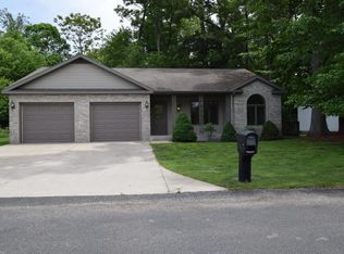 2507 View Ln, North Muskegon, MI 49445