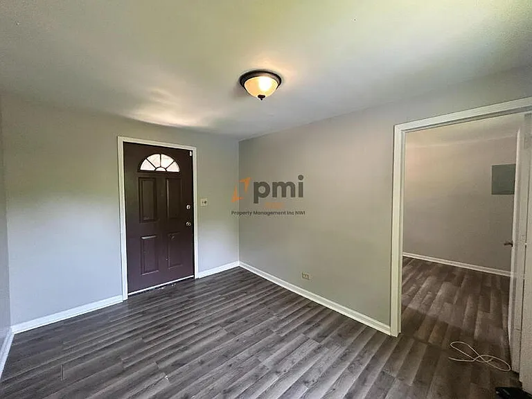 5542 Mulberry Ave #3 — Photo 2