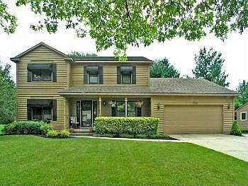 1st image of 772 W Woodmeade Ct SE