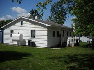 5834 Waltersdorff Rd, Spring Grove, PA 17362