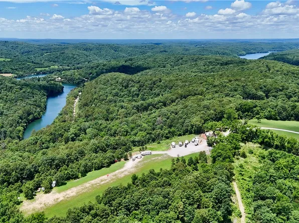 1602 County Road 148, Eureka Springs, AR 72632